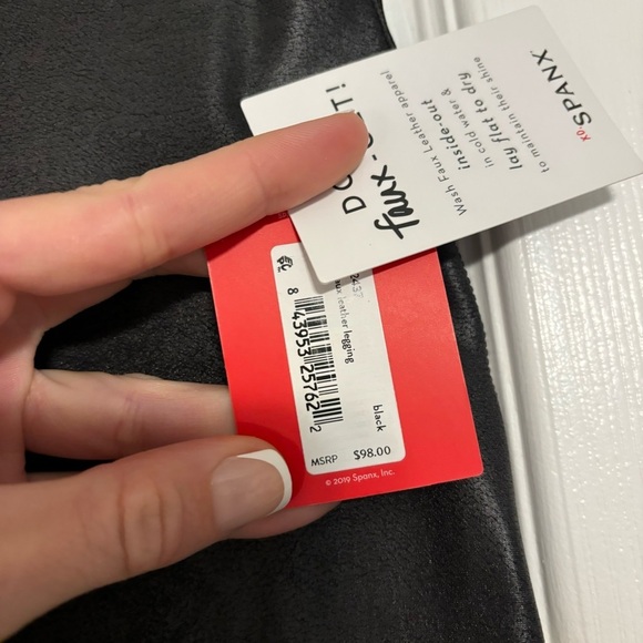 Spanx Faux Leather Leggings NWT - Picture 5 of 7